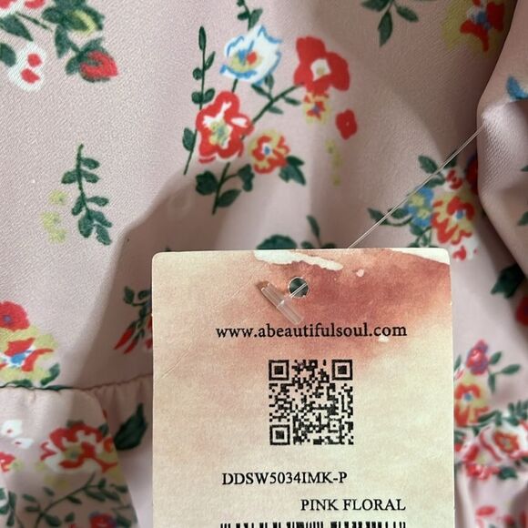 A Beautiful Soul Pink Floral 3/4 Bell Sleeve Deep V Neck Dress Women's Plus 2X - Picture 5 of 13